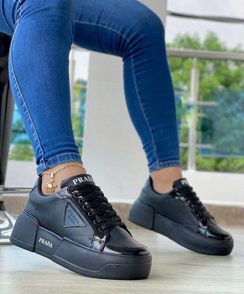 CALZADO DAMA PRADA MILANO ✨